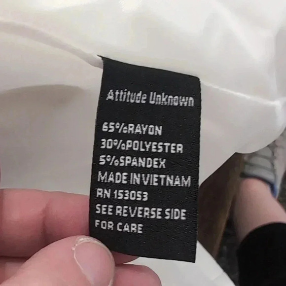 Attitude Unknown Women Double Breasted Blazer with Metallic Buttons - Picture 9 of 9